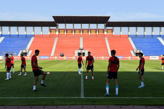 建队基石！巴萨即将官宣与佩德里和加维续约